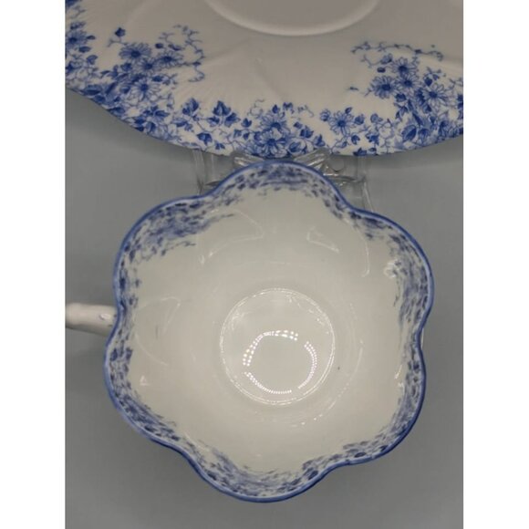 Shelley "DAINTY BLUE" Cup and Saucer - Picture 7 of 9